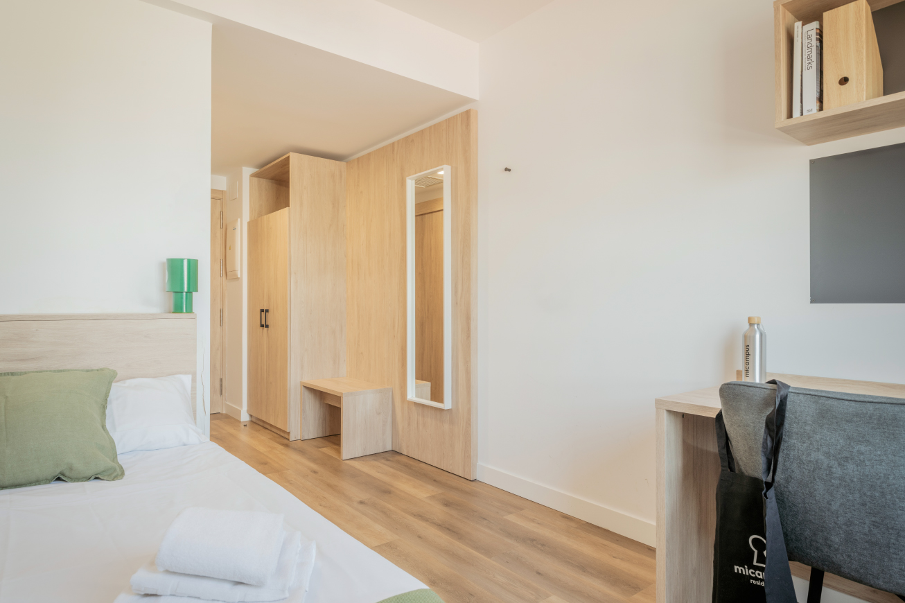  Single Room  -  micampus Tovar 14  - Gallery -  1
