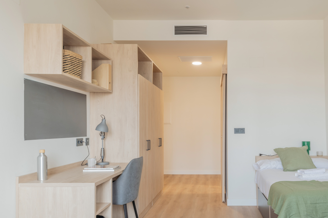  Double Room  -  Micampus Foronda 7  - Gallery -  2