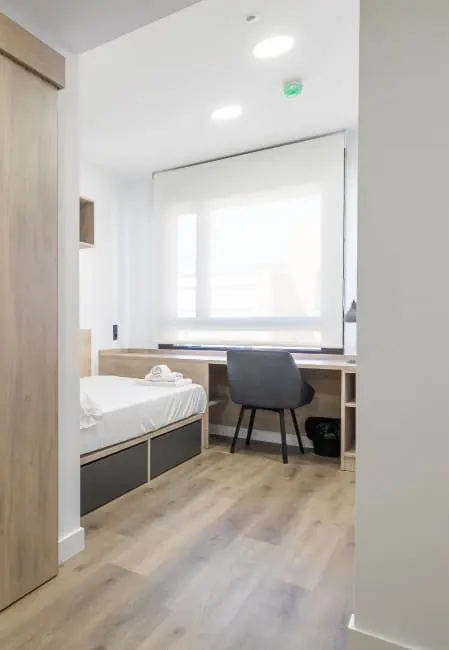 Double Room - Micampus Foronda 7 - Gallery - 1