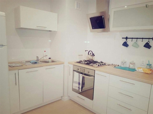 Neat single bedroom near Rondo ONZ metro  - Gallery -  5