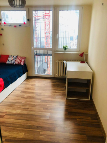 Lovely single bedroom near Rondo ONZ metro station