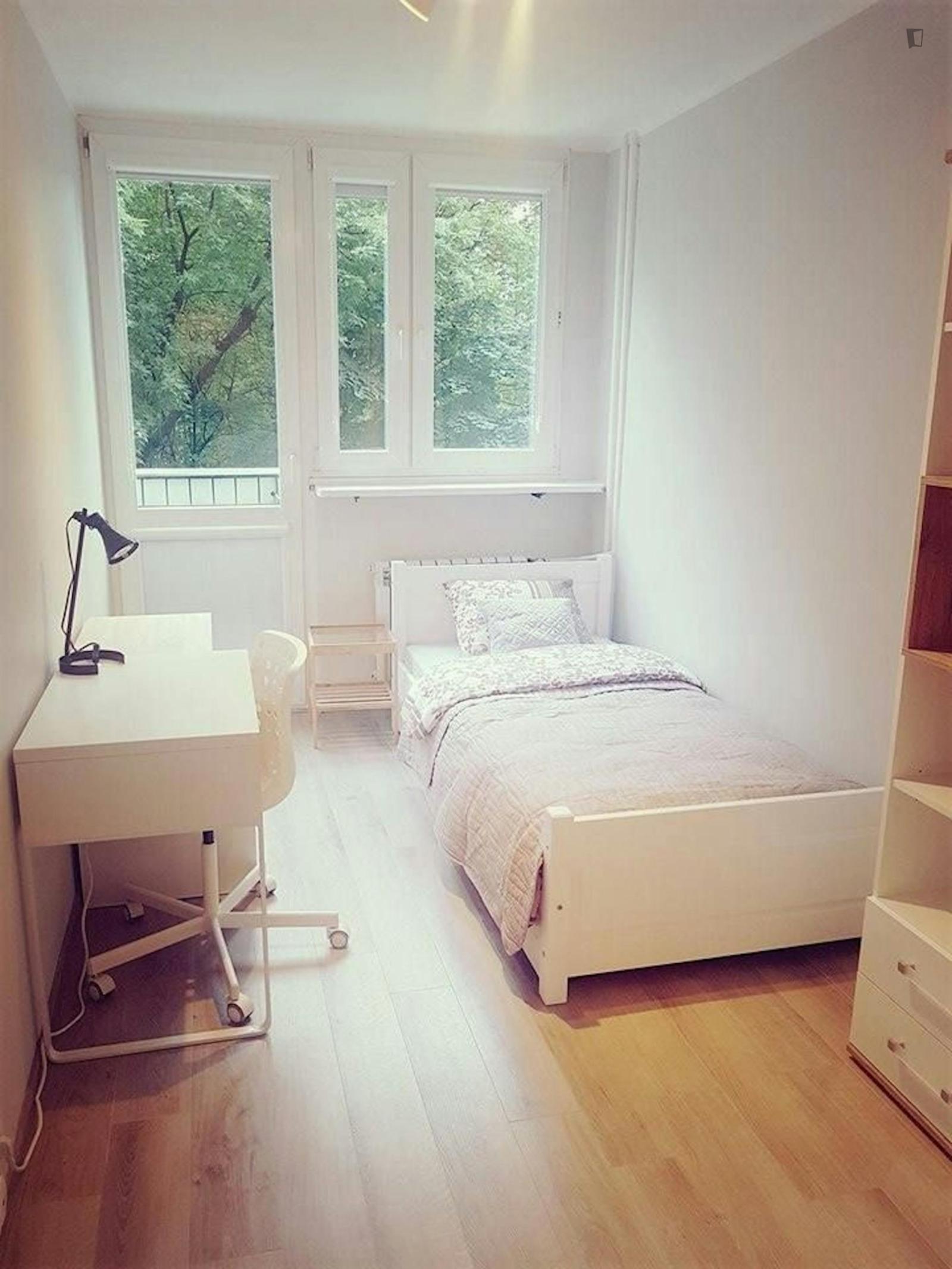 Comfy Single Bedroom Near Rondo ONZ Metro  -  Comfy single bedroom near Rondo ONZ metro  - Gallery -  1
