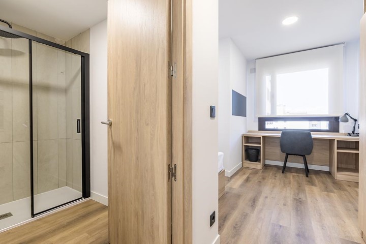 Extra Single Room - micampus Salcedo 7-9 - Gallery - 3