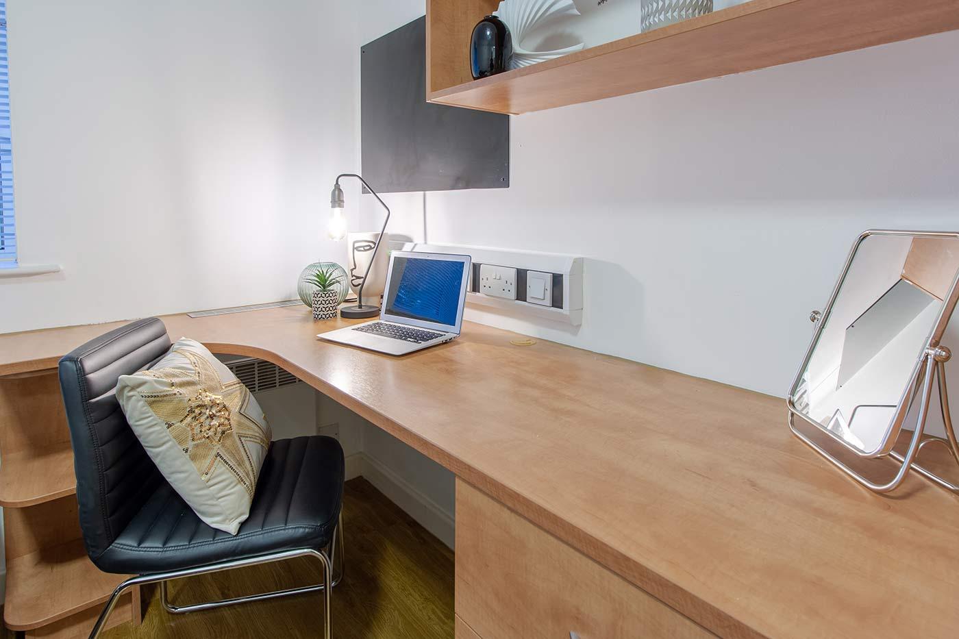  Silver Ensuite  -  Exeter One  - Gallery -  11
