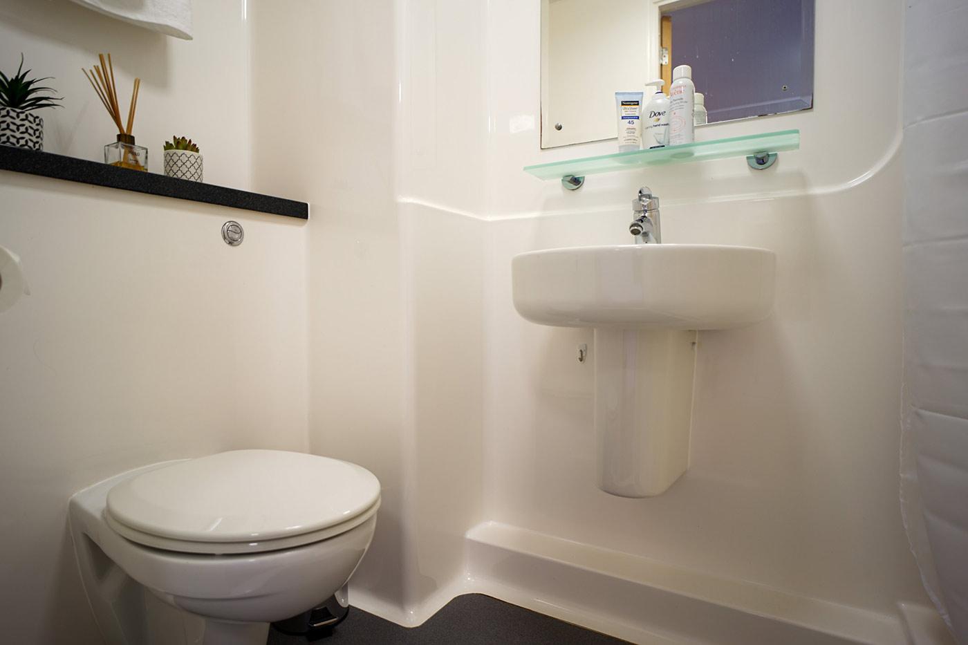  Platinum Studio  -  Exeter One  - Gallery -  4