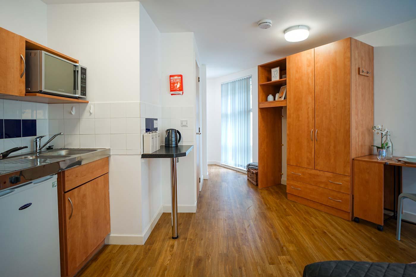  Platinum Plus Studio  -  Exeter One  - Gallery -  3