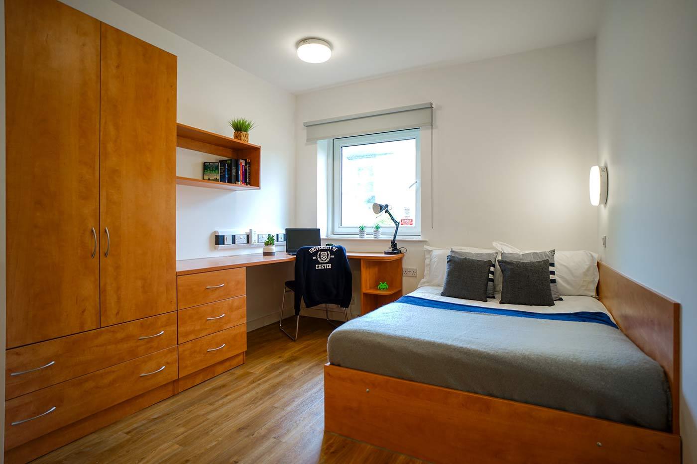  Gold Ensuite  -  Exeter One  - Gallery -  1