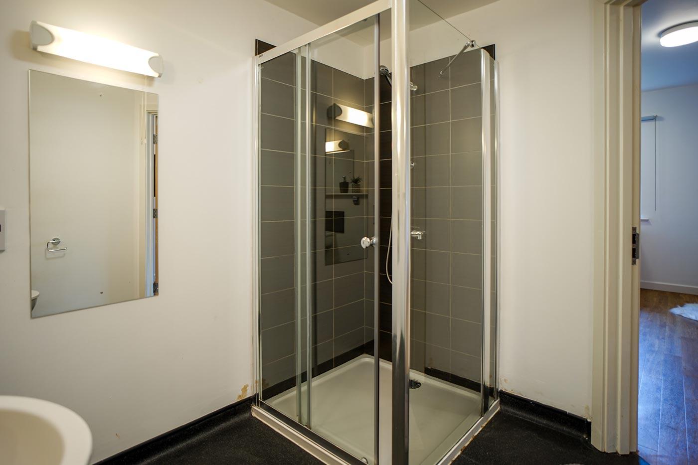  Platinum Ensuite  -  Exeter One  - Gallery -  2