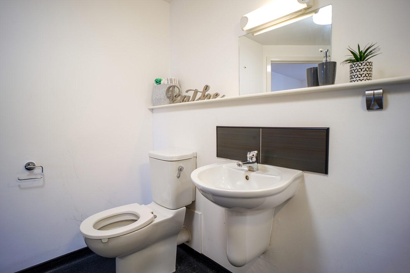  Platinum Ensuite  -  Exeter One  - Gallery -  14