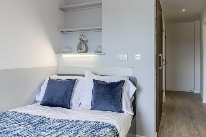  Dover Street Apartments - Classic Ensuite  -  Dover Street Apartments  - Gallery -  3
