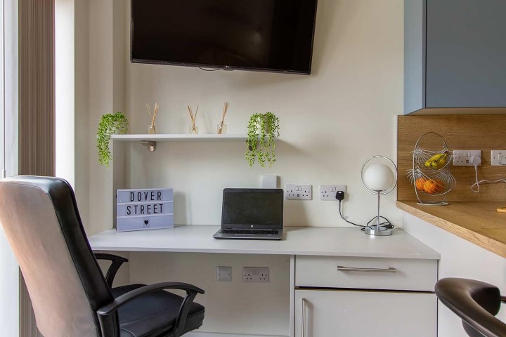  York Street - Classic Studio  -  Dover Street Apartments  - Gallery -  4