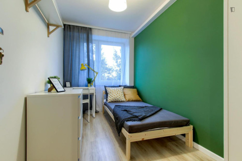Sublime single bedroom in Gocław