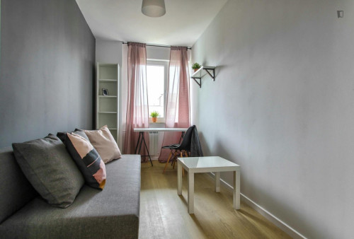 Lovely single bedroom in Gocław