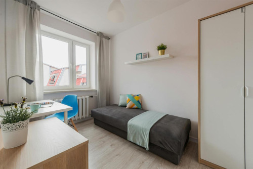 Comfy single bedroom in Szczęśliwice