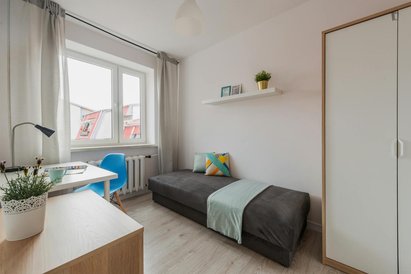  Comfy Single Bedroom In Szczęśliwice  -  Comfy single bedroom in Szczęśliwice  - Gallery -  1