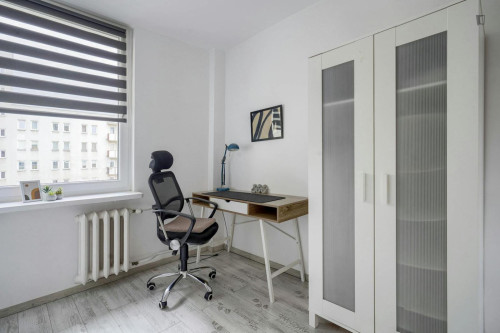 Neat single bedroom near the centre of Warsaw