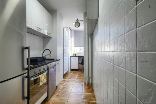 Lovely double bedroom near the centre of Warsaw