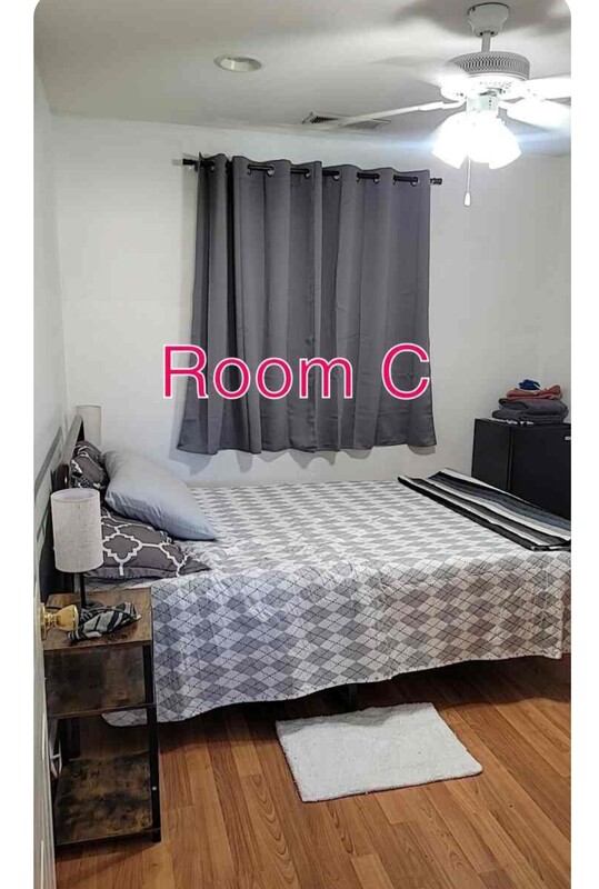 Full Size No Closet (Full Room) - 1