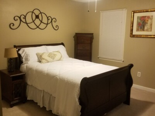 "Room with Apartment Amenities" - Gallery - 9