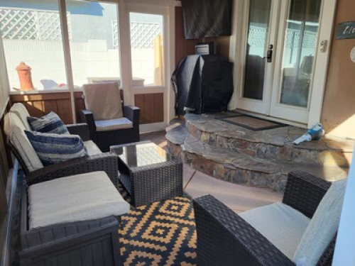 Room with private entrance/bath - Gallery - 18