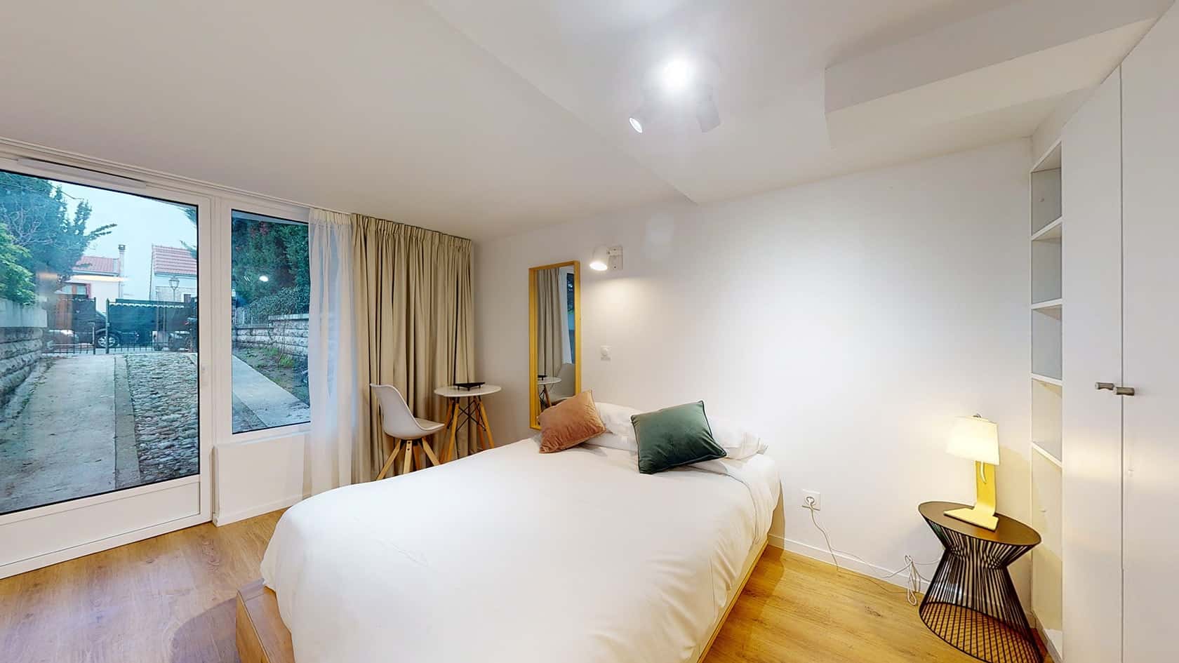  Room  -  Moulin - Private Studio (1)  - Gallery -  6