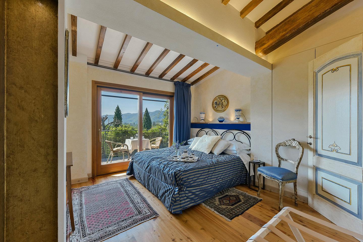 1 Superior Double Room Use Singol With Ensuite Bathroom - Tranquil Villa Retreat in Chianti Hills with Pool, Dining & More - Gallery - 3
