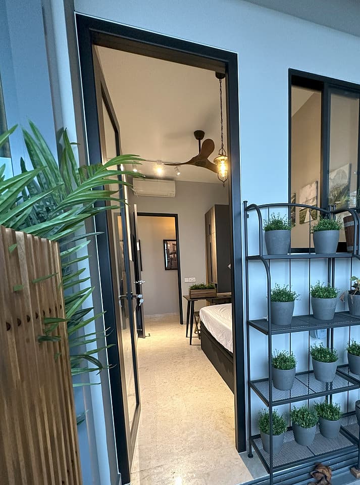 Private Super Single Bed With Personal Balcony (R1) - 30
