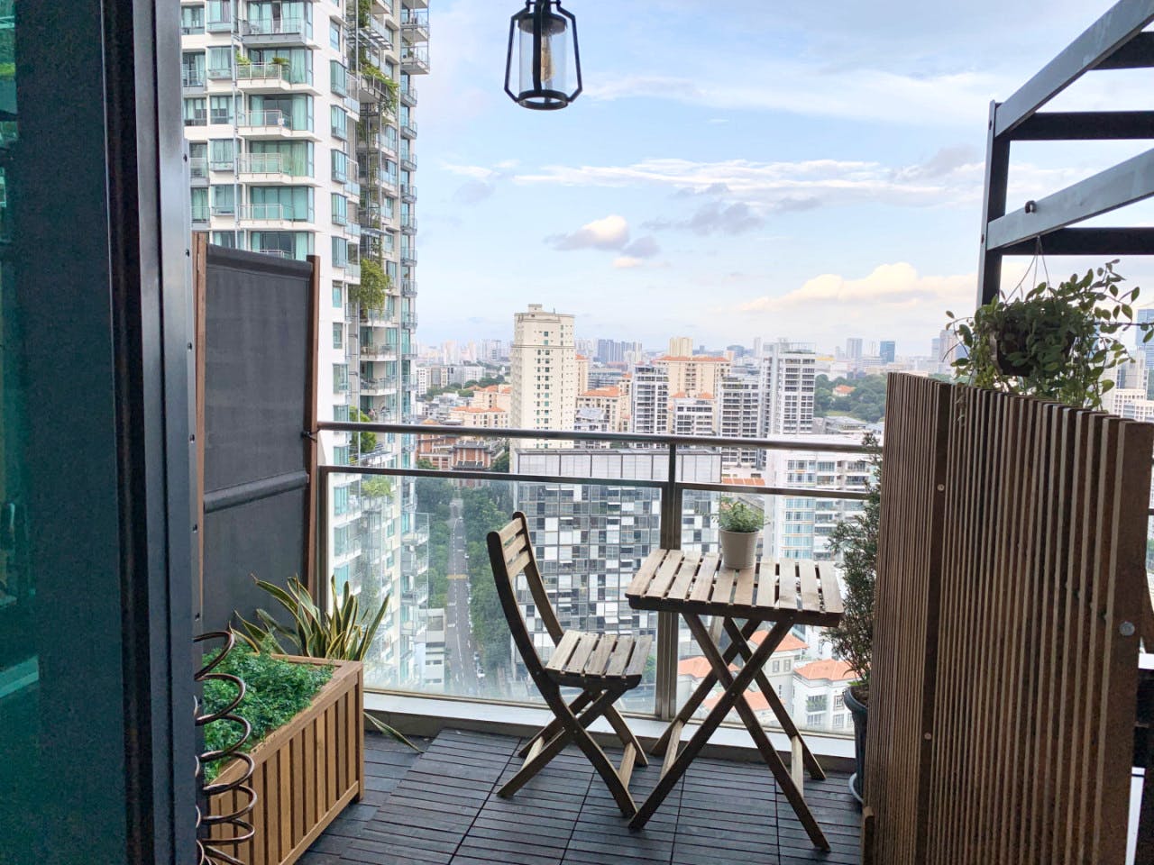 Private Super Single Bed With Personal Balcony (R1) - 3