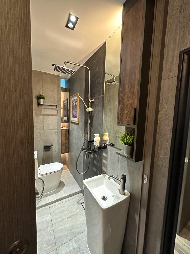 Standard Studio | Own Bath, Kitchenette, Washer & Dryer (S2) - 6
