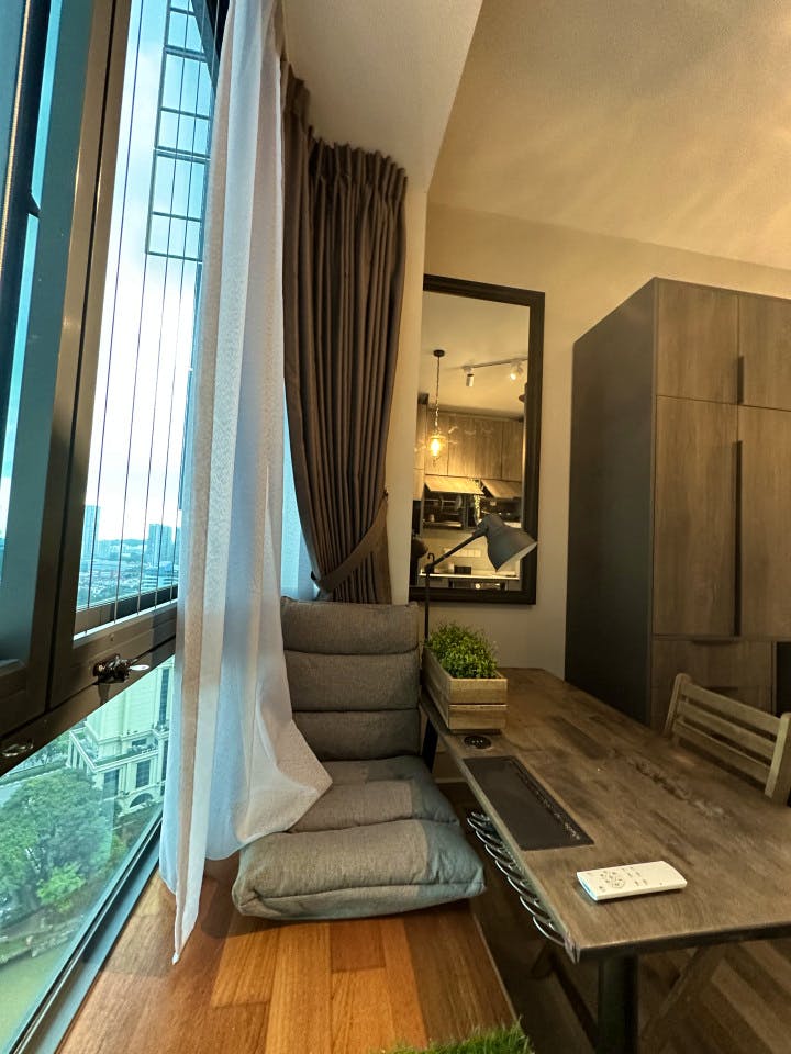 Standard Studio | Own Bath, Kitchenette, Washer & Dryer (S2) - 5