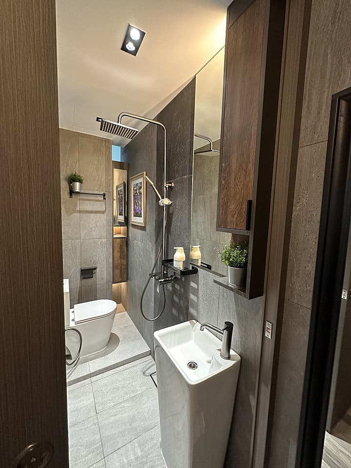 Standard Studio | Own Bath, Kitchenette, Washer & Dryer (S2) - 27