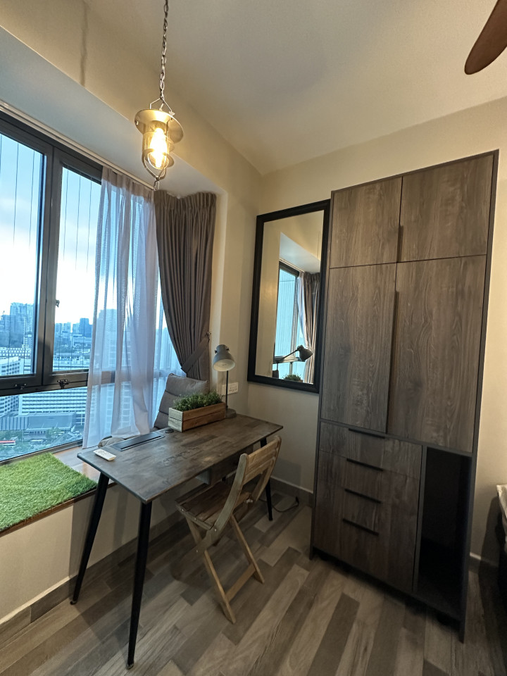 Standard Studio | Own Bath, Kitchenette, Washer & Dryer (S2) - 9