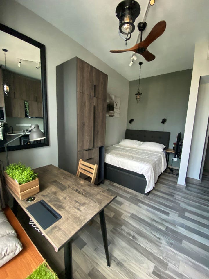 Standard Studio | Own Bath, Kitchenette, Washer & Dryer (S2) - 1