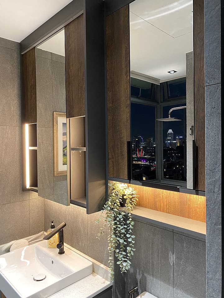 Luxury Studio | Own Bath, Kitchenette & Washer/Dryer (S1) - 68