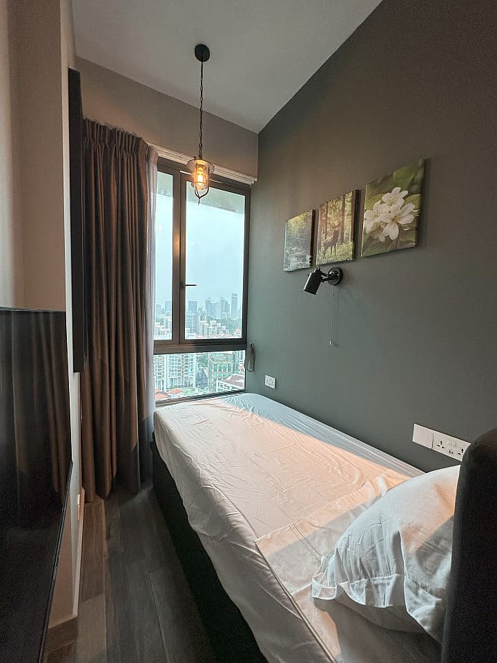Private Single Bed - Bed With A View! (R3) - 13
