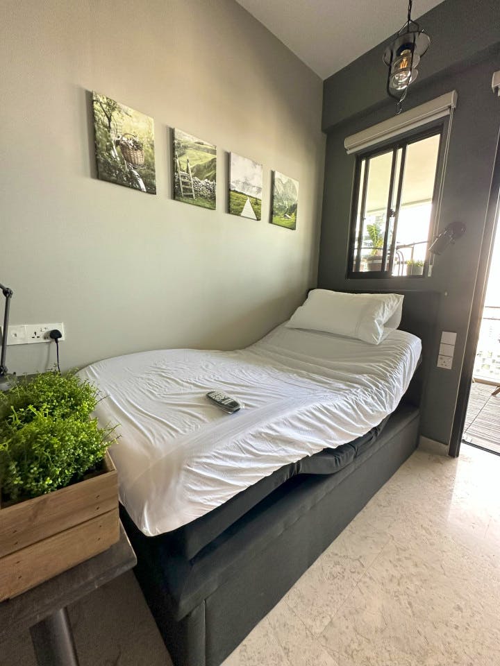 Private Super Single Bed With Personal Balcony (R2) - 2