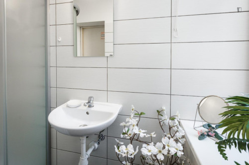 Comfy single bedroom near Riga central station  - Gallery -  5