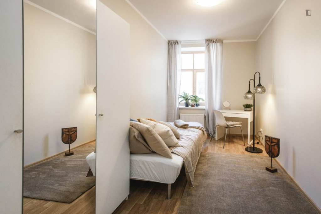 Welcoming single bedroom near Riga central station