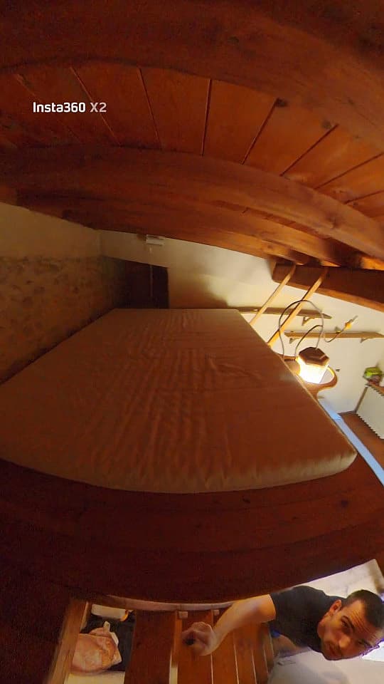 Private Room X3 - 2 Beds - 11