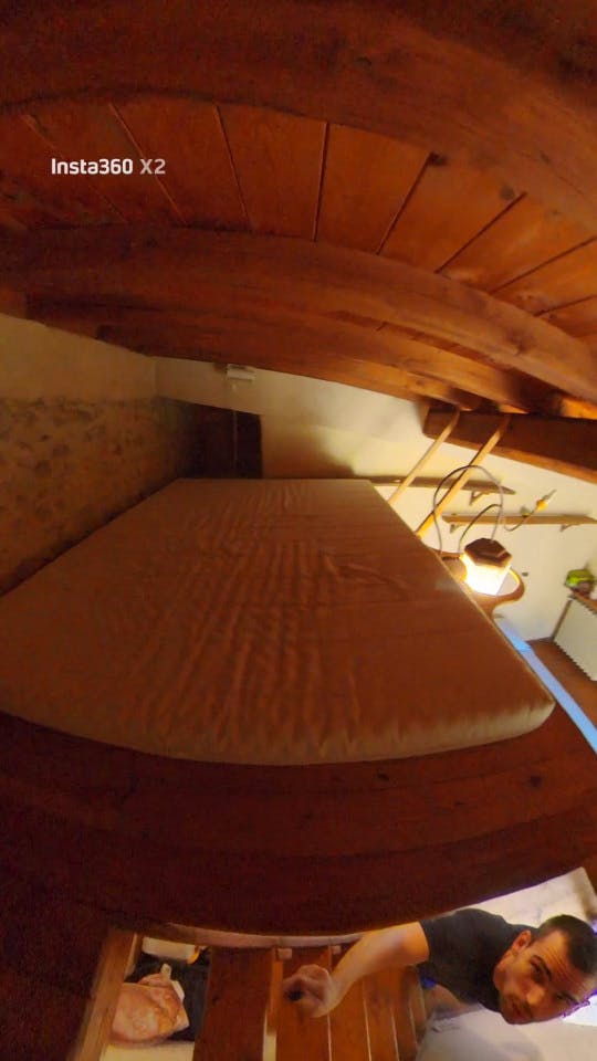 Private Room X3 - 2 Beds - 17