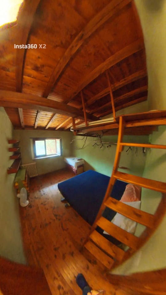 Private Room X3 - 2 Beds - 18
