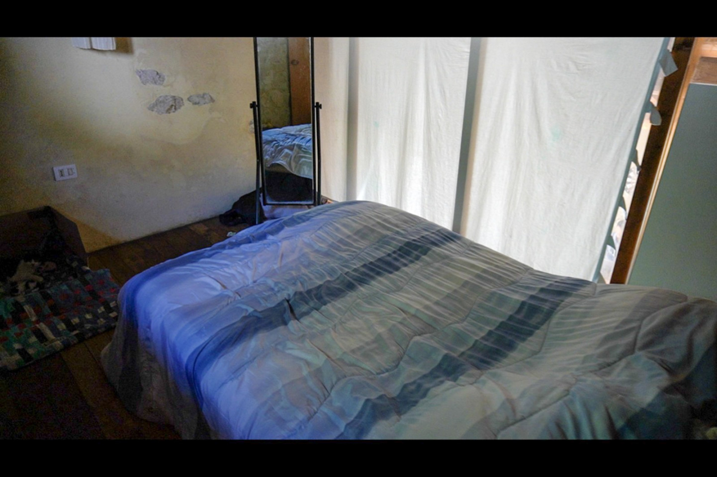 Private Room X2 - 1 Bed - 17
