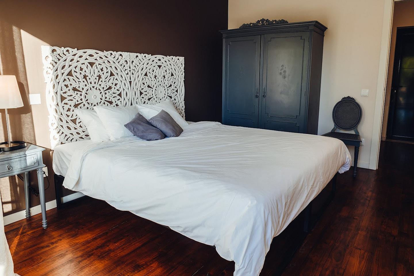 Garden Suite - Charming Rural Coliving with Scenic Nature Views in Alvados - Gallery - 11
