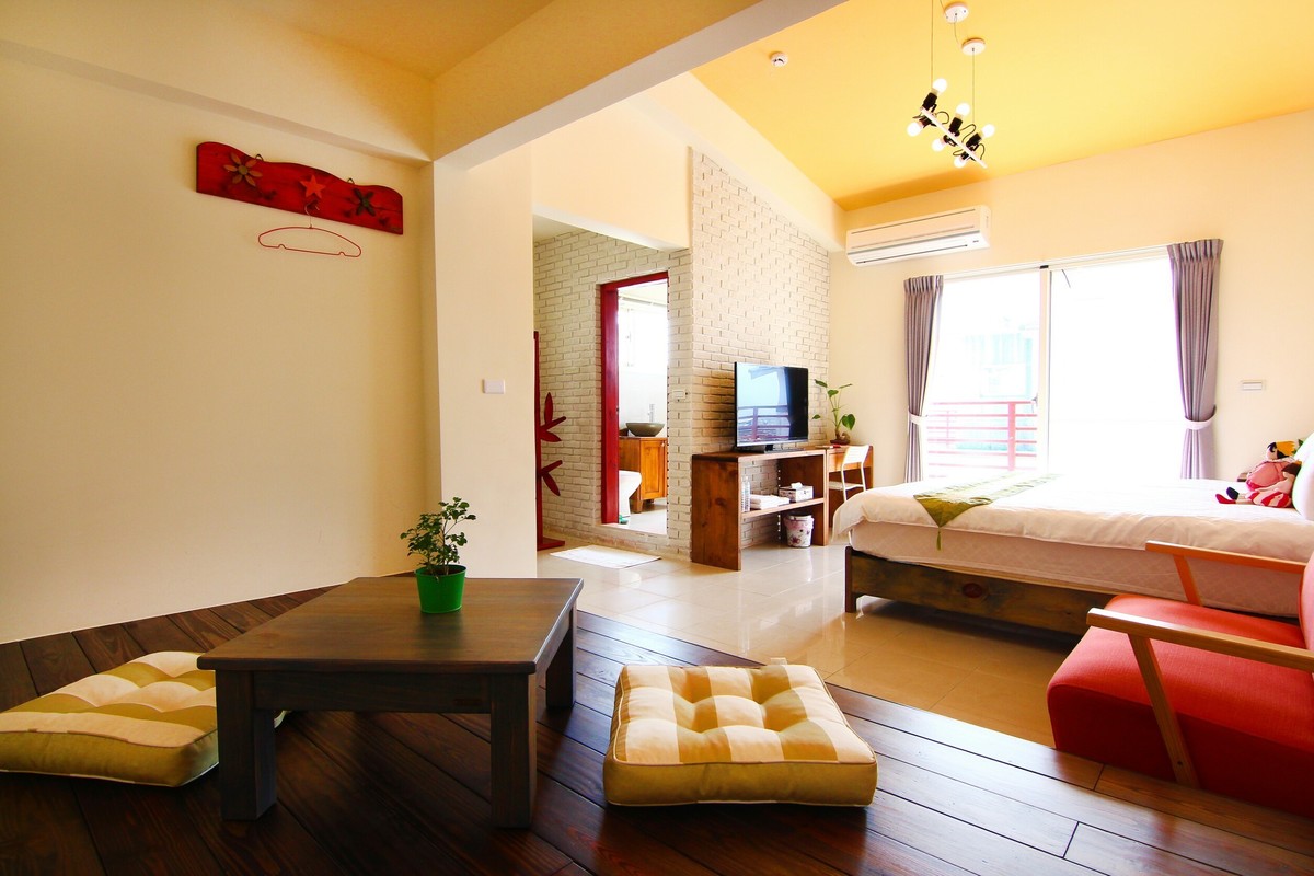 Top-Floor Room(Single Bed) - 1