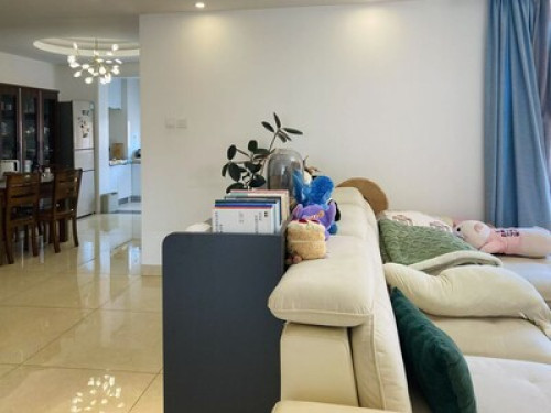 Welcome to the home of two girls