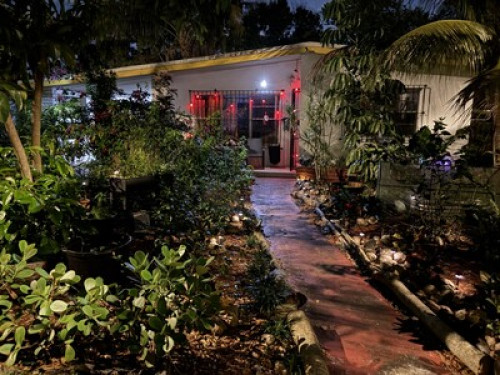 Cozy Family Home - Gallery - 8