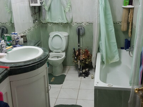 "female only" me with family house 