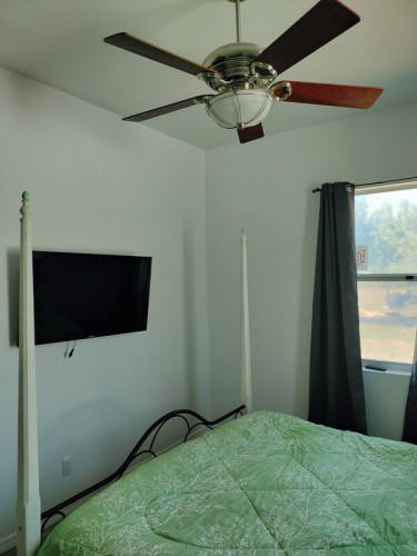 Room on 3 acres in the country
