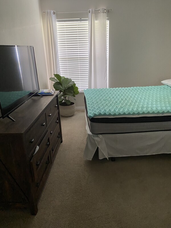 Guest Suite (Full Room) - 1