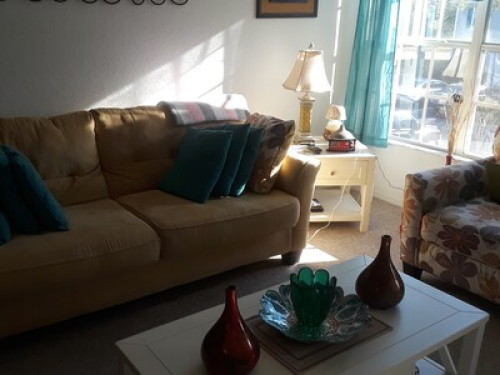 Cozy and private suite w/ bathroom